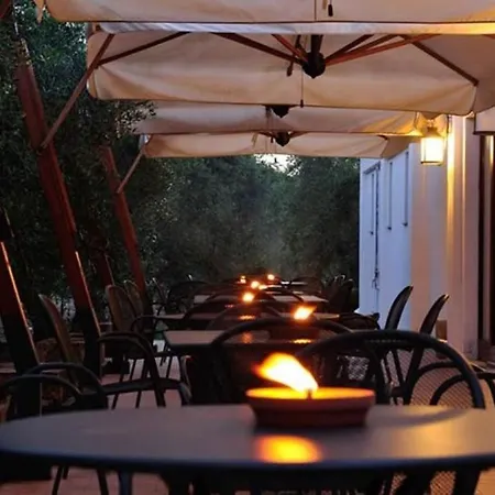 Sleeps 2 Pool Wifi T764326 * Montescaglioso